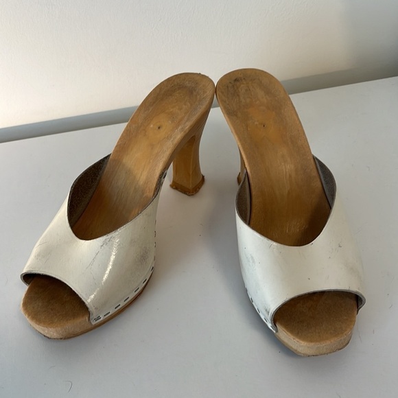 VINTAGE CANDIES SLIP ON MULES HEELS CREAM LEATHER SIZE 39 US 8 - Picture 3 of 11